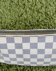 Pochette Accessories Louis Vuitton in tela Damier Azur Bianca Monogram