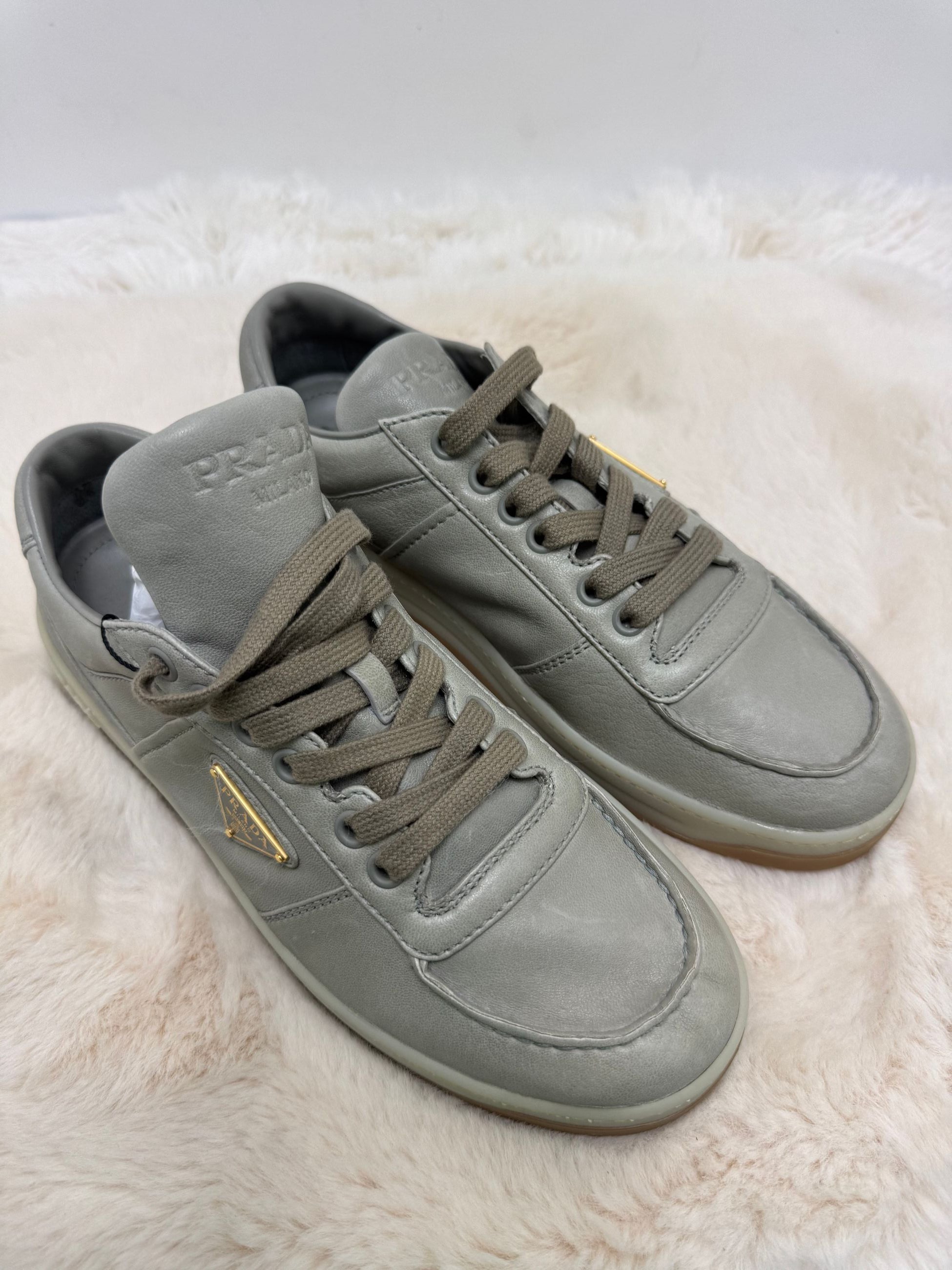 Scarpa prada