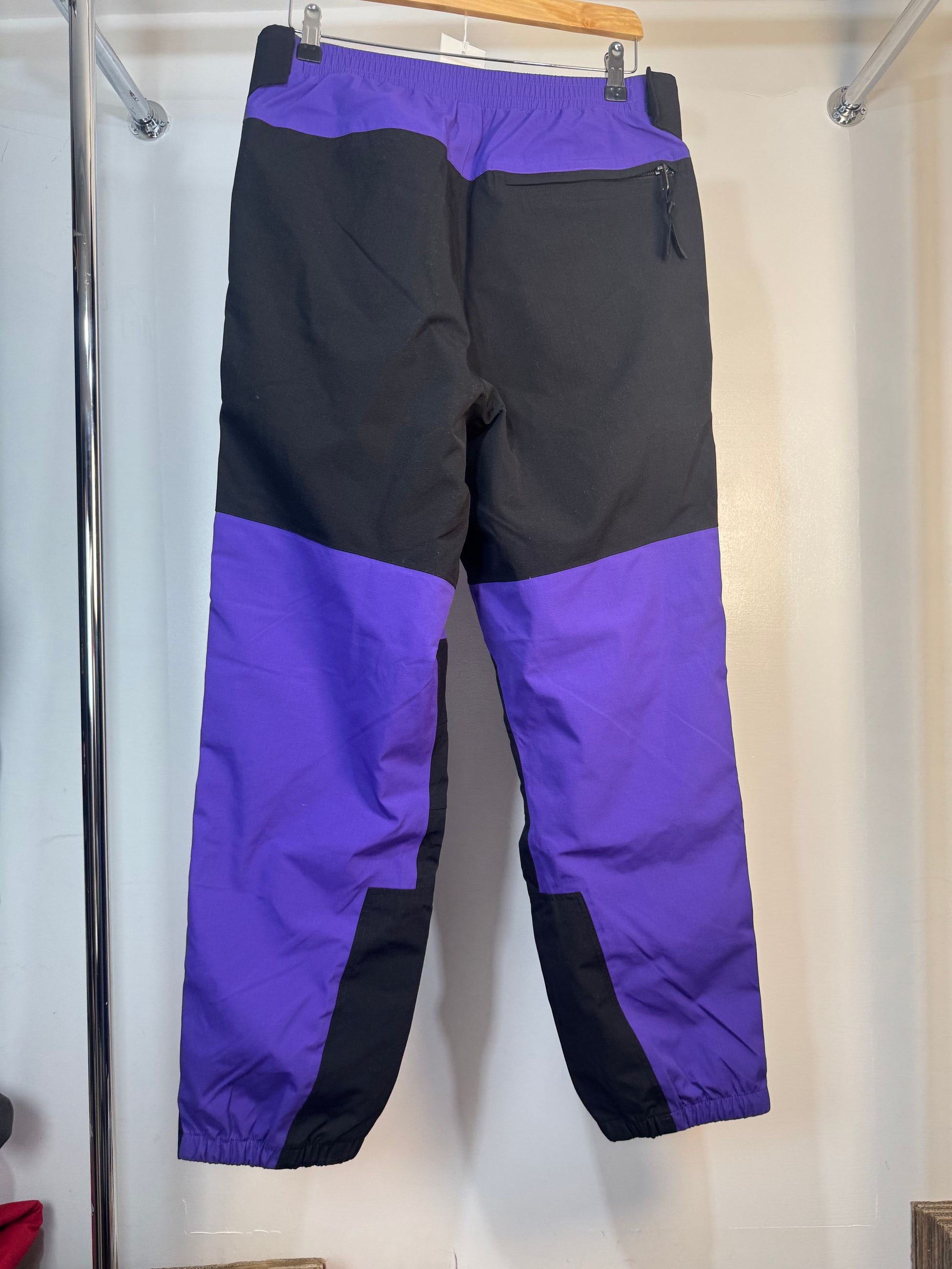 Pantalone North Face x Gucci
