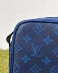 Borsa Louis Vuitton Outdoor Messenger Blu