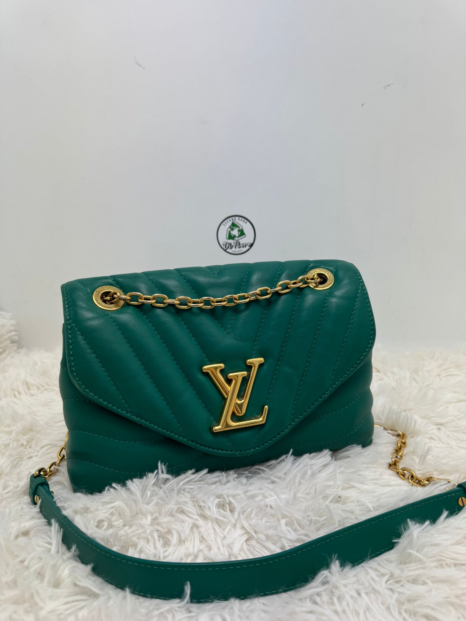 Louis Vuitton emerald green new Wave