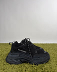 Balenciaga Triple S Size 38 nere effetto usato