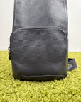 Borsa Avenue Sling Loui Vuitton