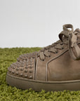Louboutin basse Size 42 marroni
