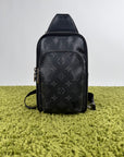Zaino Monospalla Avenue Louis Vuitton Nero