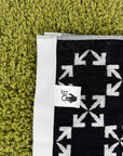 Telo da Bagno Off White grande e piccolo Nero Bianco - Second Hand Di Fiore