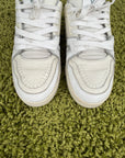Louis Vuitton Trainer Bianca 6.5