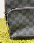 Borsello Avenue Sling Louis Vuitton Nero