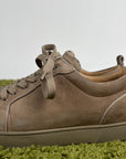 Louboutin basse Size 42 marroni