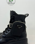 Stivali Prada Monolith in pelle e Re-nylon con pouch Size 36 nero