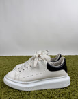 Mcqueen Size 41.5 bianche e nere