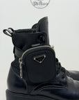 Stivali Prada Monolith in pelle e Re-nylon con pouch Size 36 nero