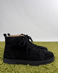 Louboutin Size 44 nere in camoscio