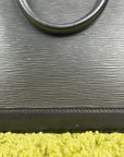 Borsa Alma PM in pelle epi Louis Vuitton Nero