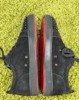 Louboutin Size 42.5 nere
