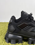 Prada Thunder Size 5=39 nere