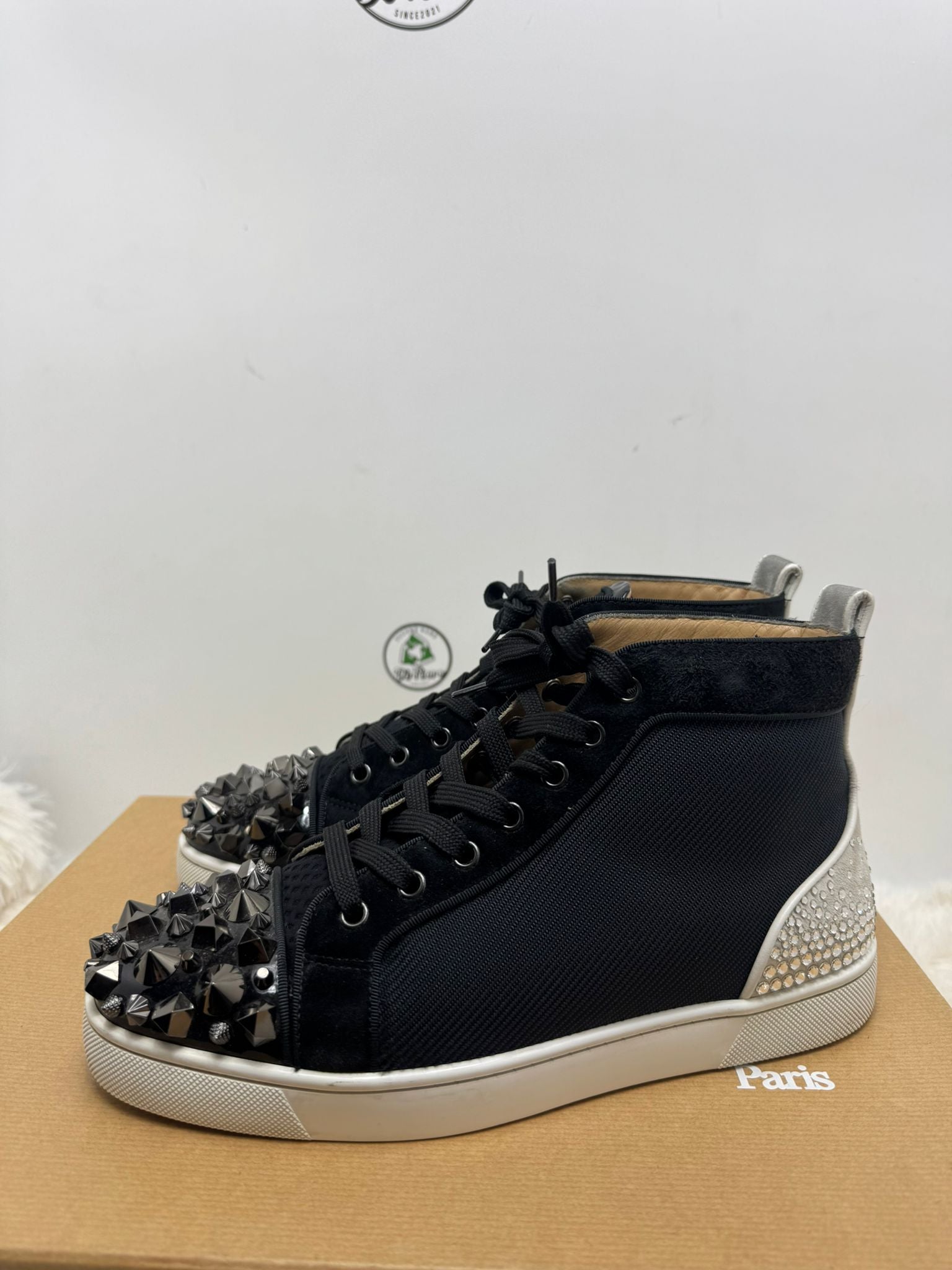 Louboutin 40