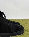 Louboutin Size 44 nere in camoscio