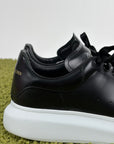 Mcqueen Size 42 nere e bianche