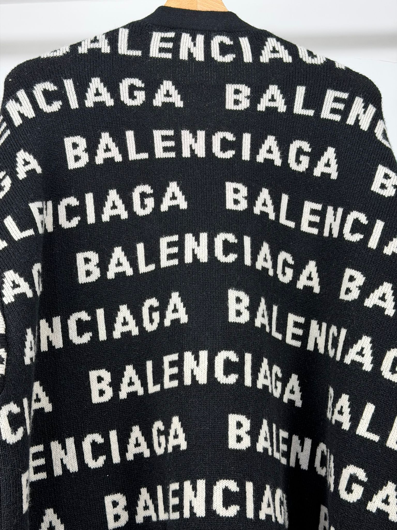 Cardigan Balenciaga XXL