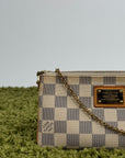 Pochette Milla Mm Louis Vuitton Bianca