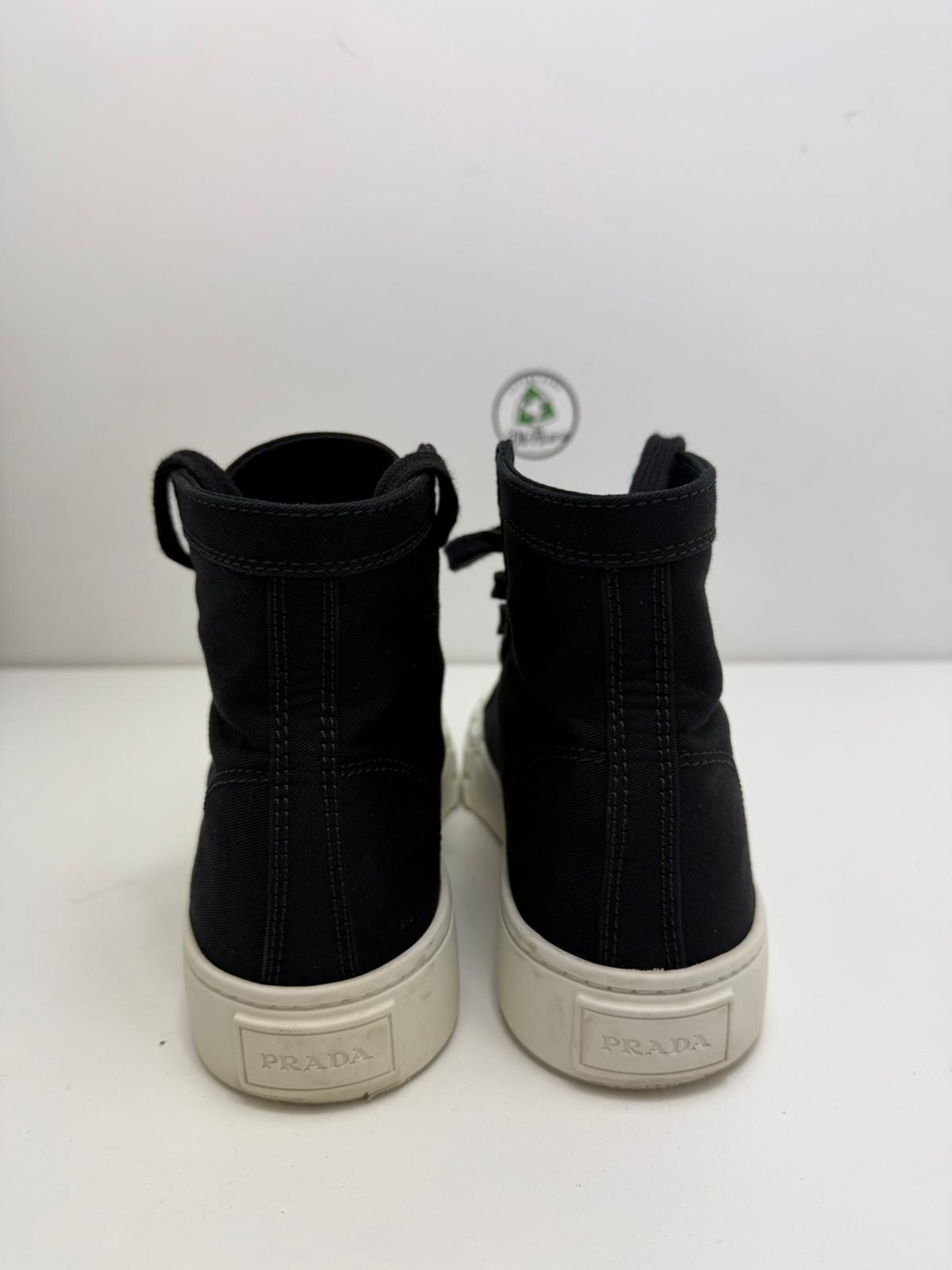 Prada sneakers 36.5
