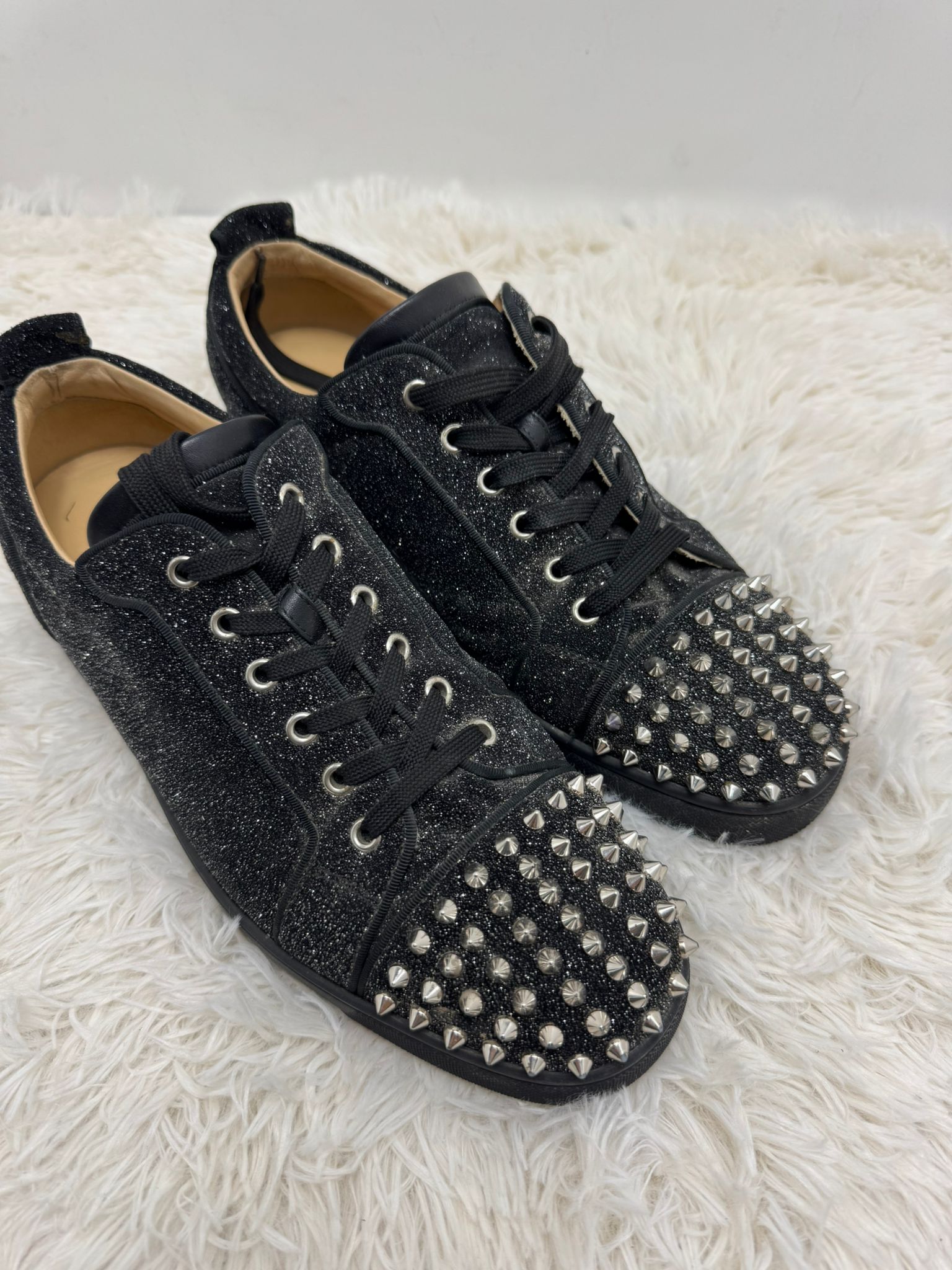 Louboutin 45