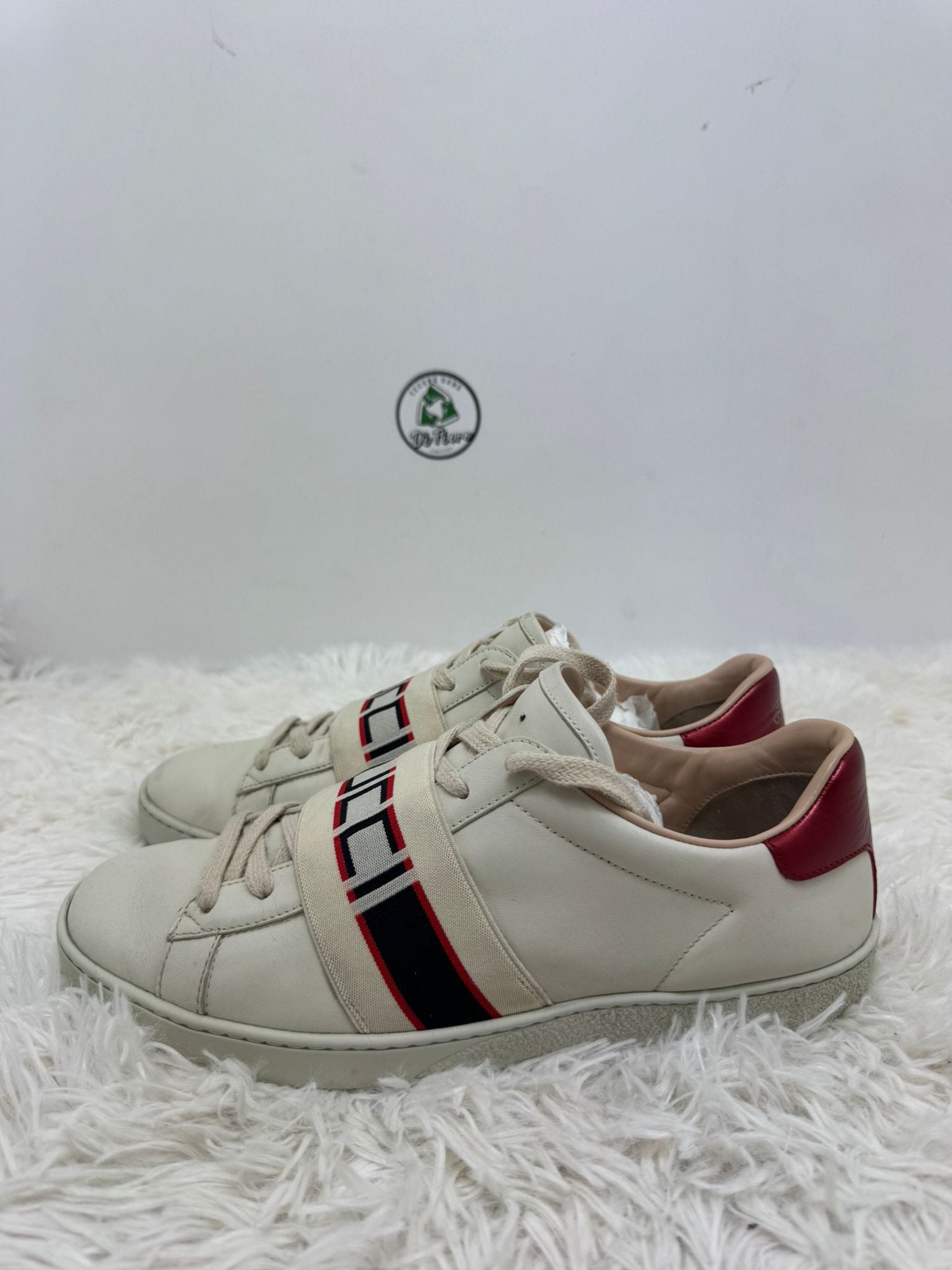 Gucci 38.5