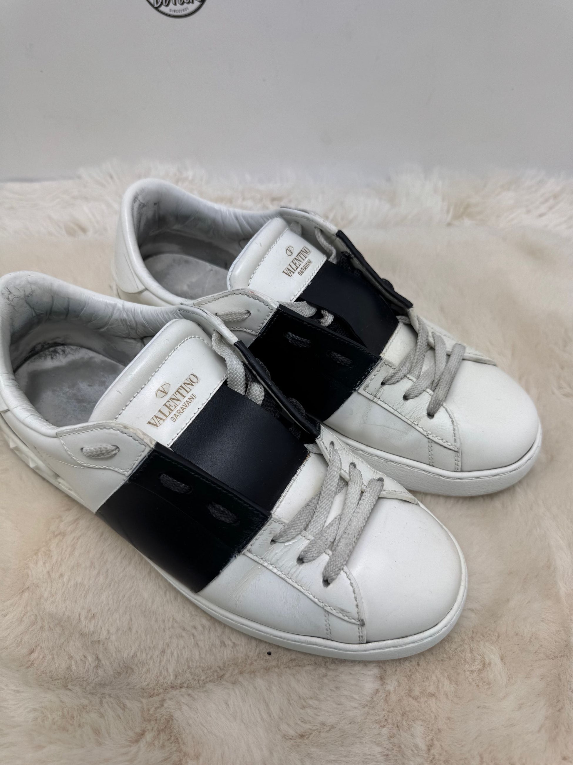 Scarpa Valentino