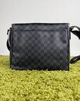 Borsello Messenger District Louis Vuitton Grigio