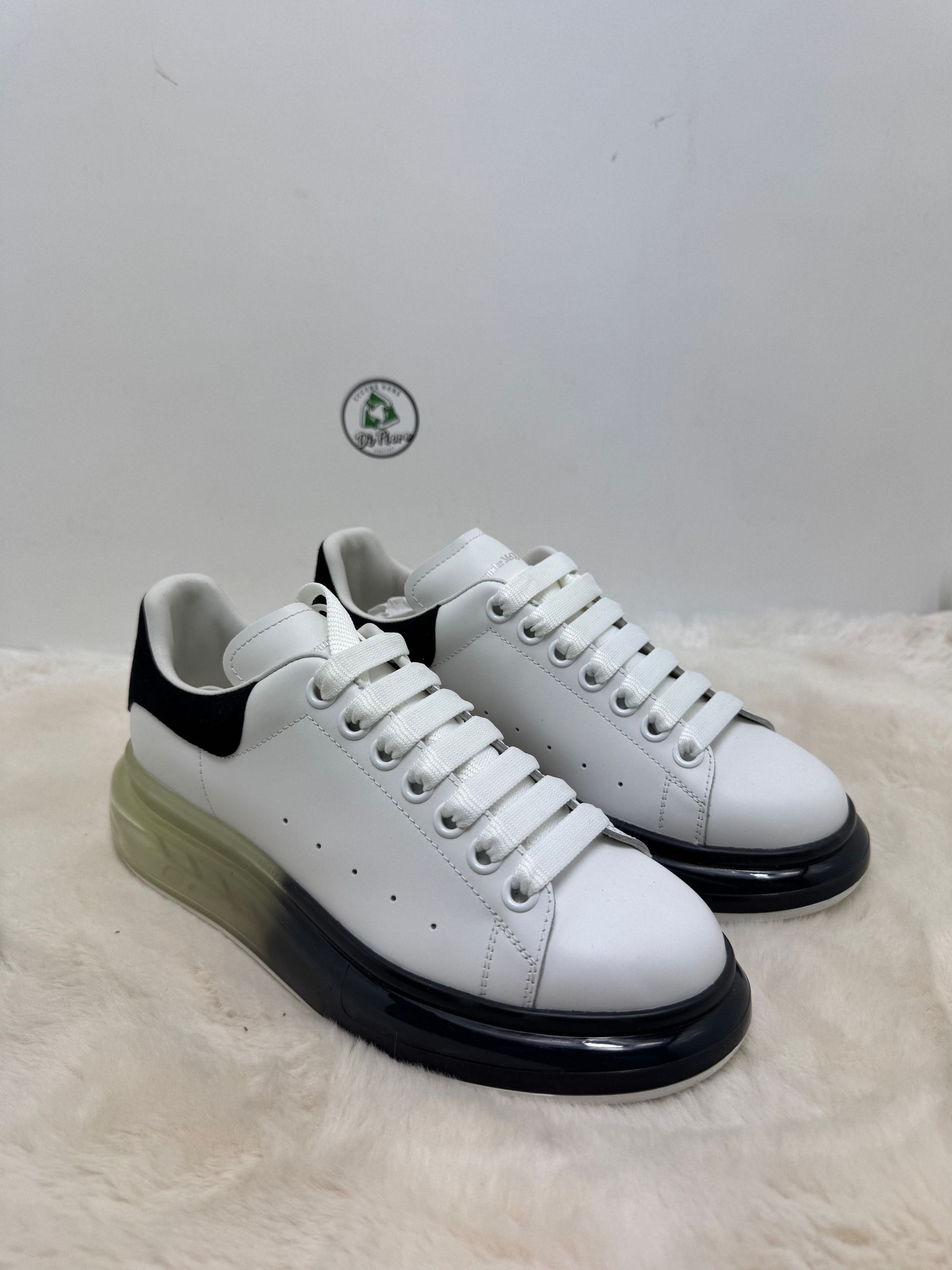 Scarpa Mcqueen