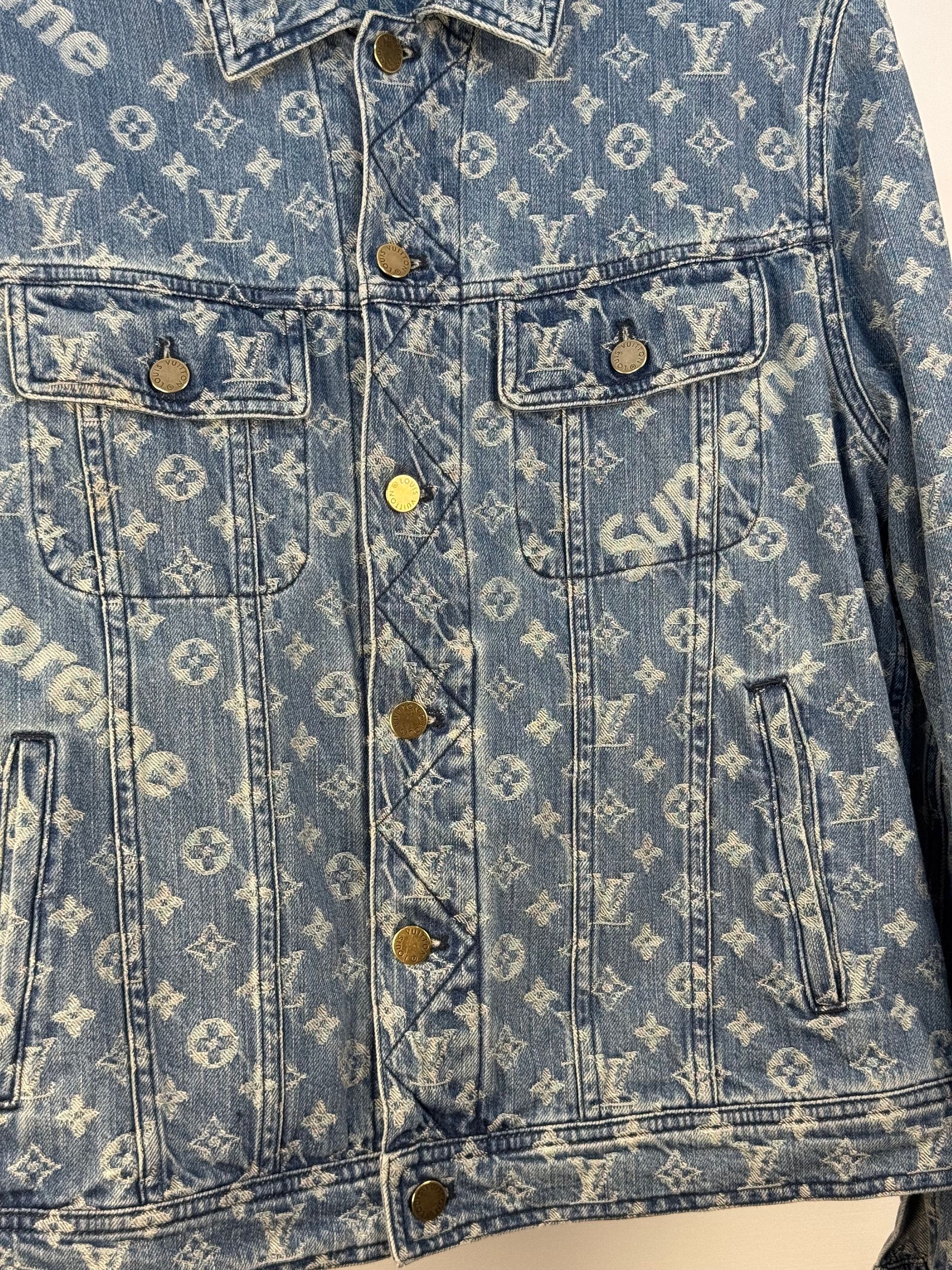 Completo Louis Vuitton x Supreme