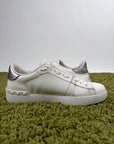 Valentino Garavani Rockstud VLTN argento 41