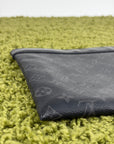 Pochette Louis vuitton voyage nera
