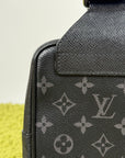 Borsa Outdoor Louis Vuitton Nera