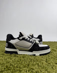 Louis Vuitton Trainer 42 veste 43