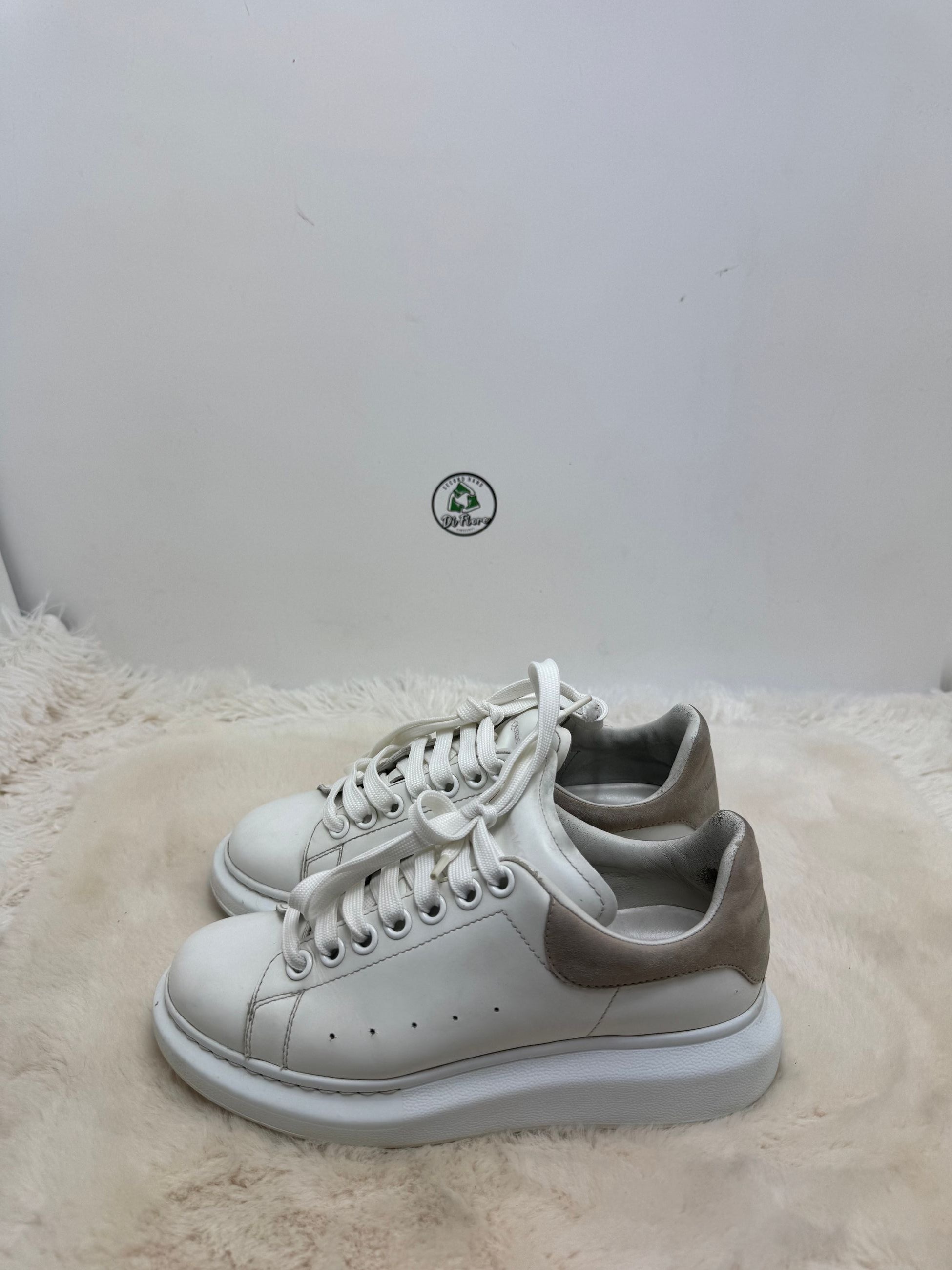McQueen 37