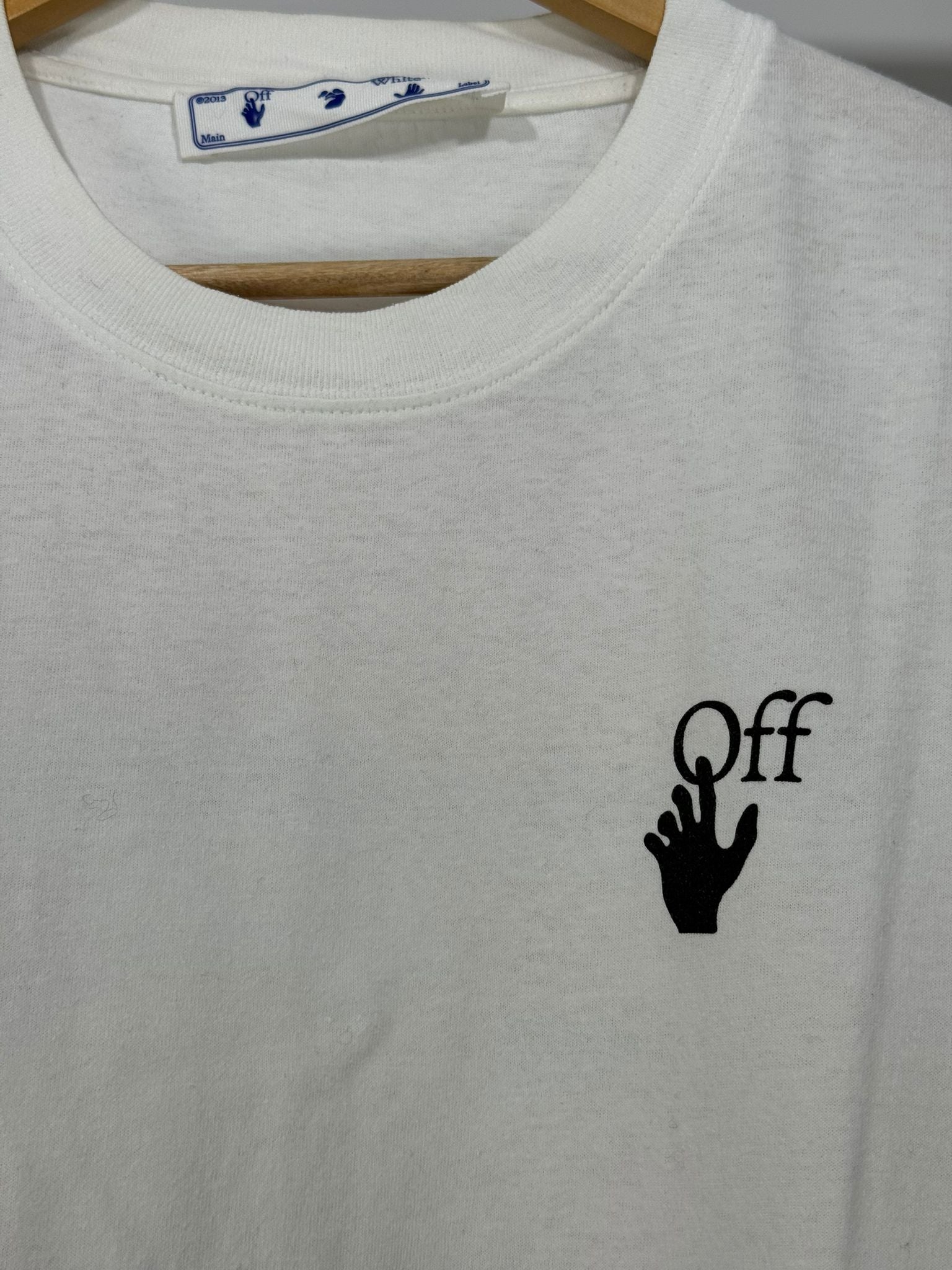 T-shirt Off-White L