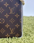 Beauty Case Louis Vuitton X NBA Marrone