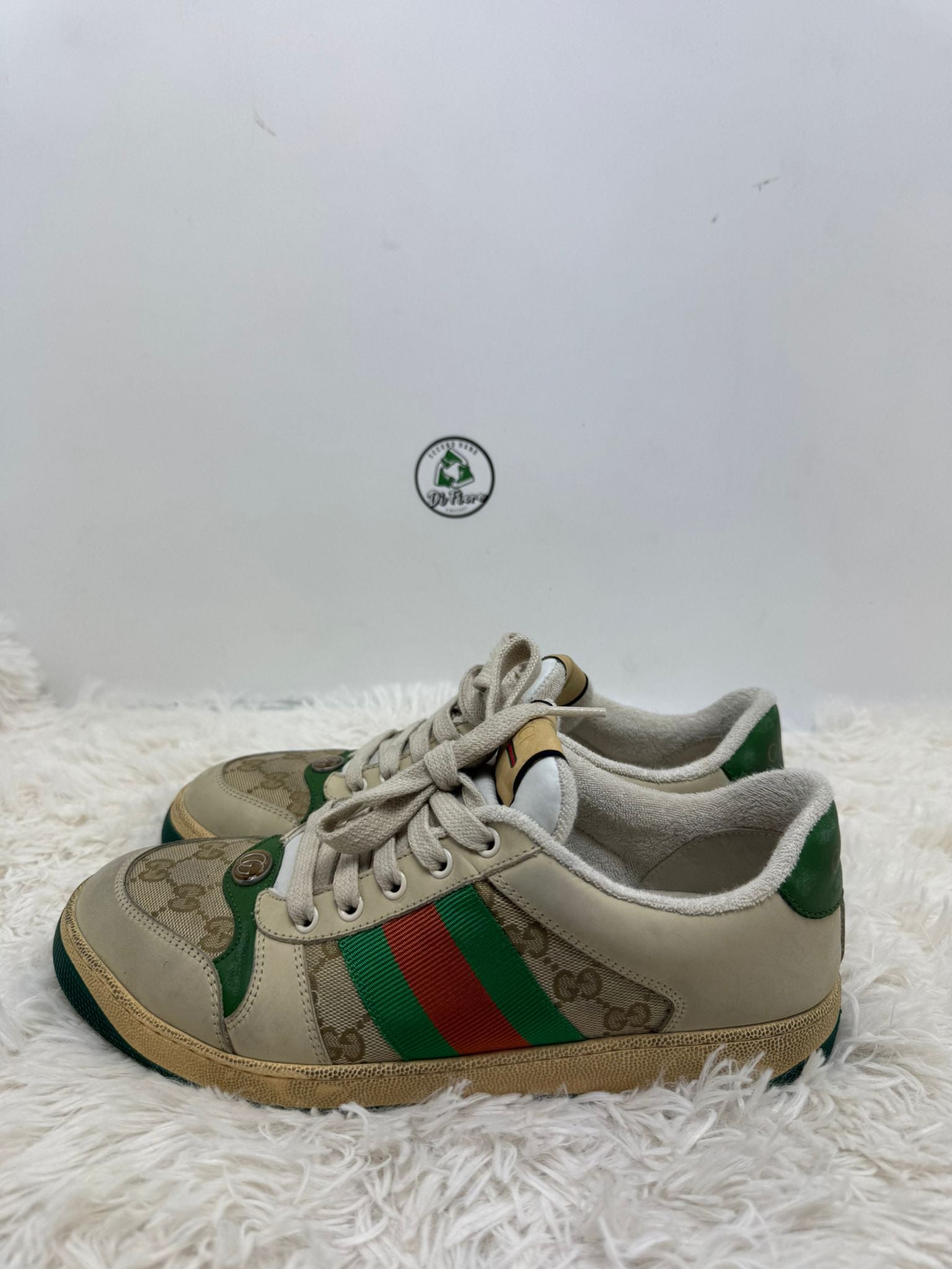 Gucci 42