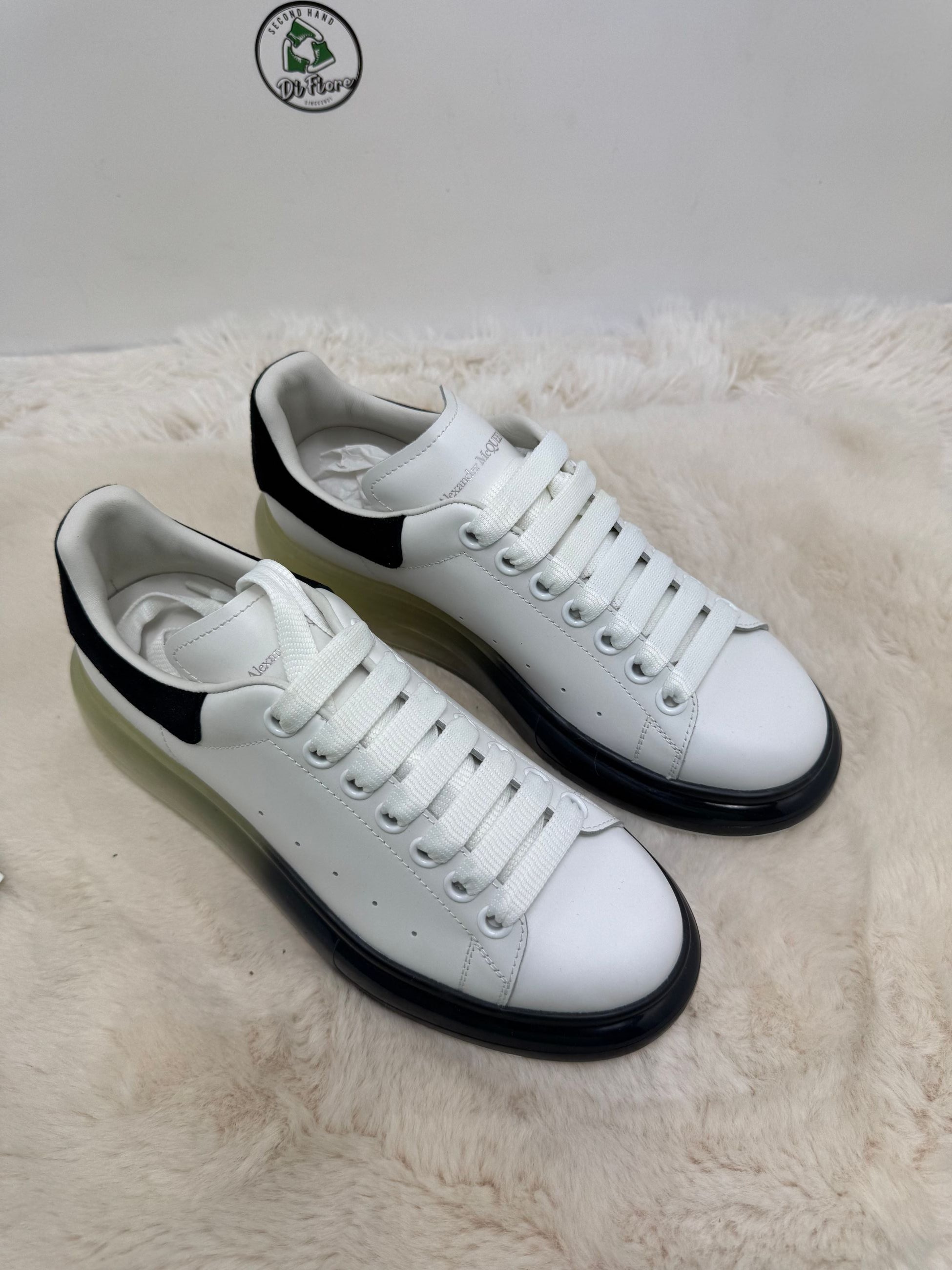 Scarpa Mcqueen