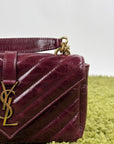Borsa Yves Saint Laurent College Mini in Pelle Lucida Bordeaux - Second Hand Di Fiore