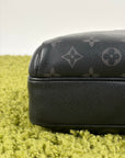 Borsa Louis Vuitton Outdoor Messenger Nera