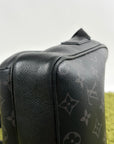 Borsa Louis Vuitton Outdoor Messenger Nera