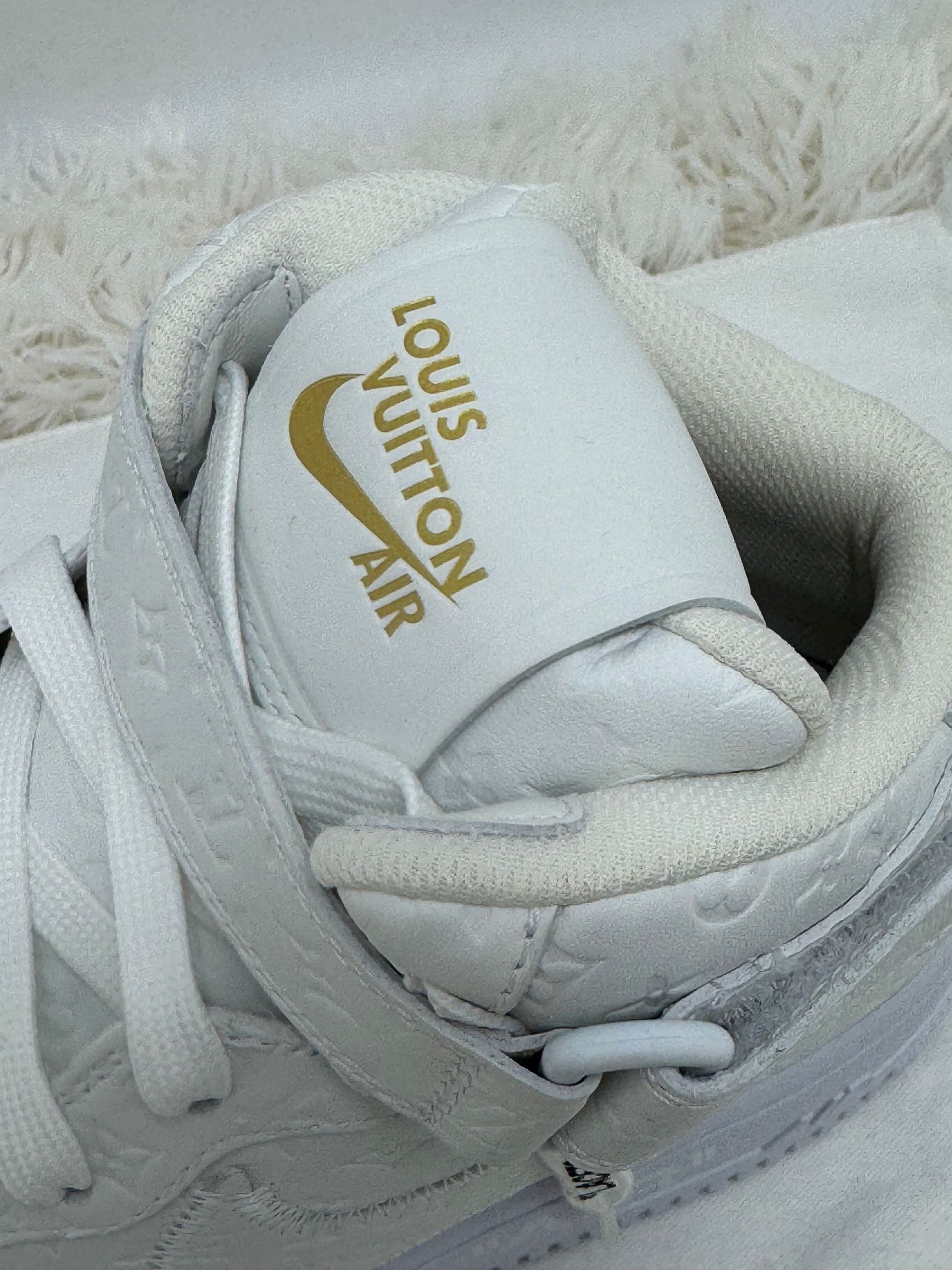 Nike air force x louis vuitton