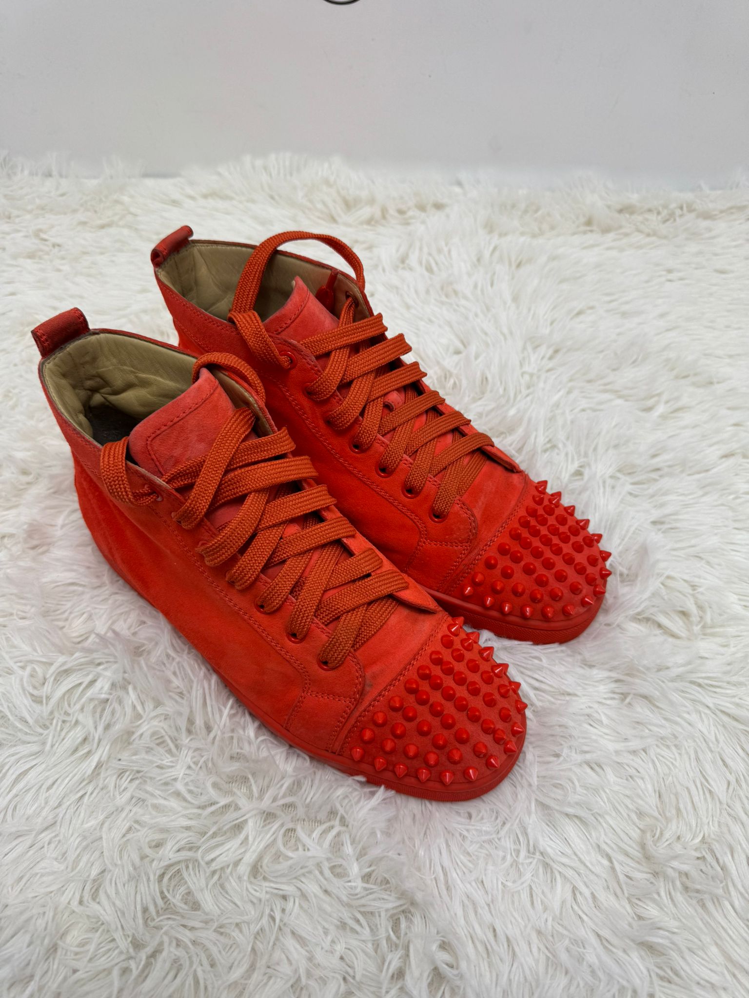 Louboutin 41