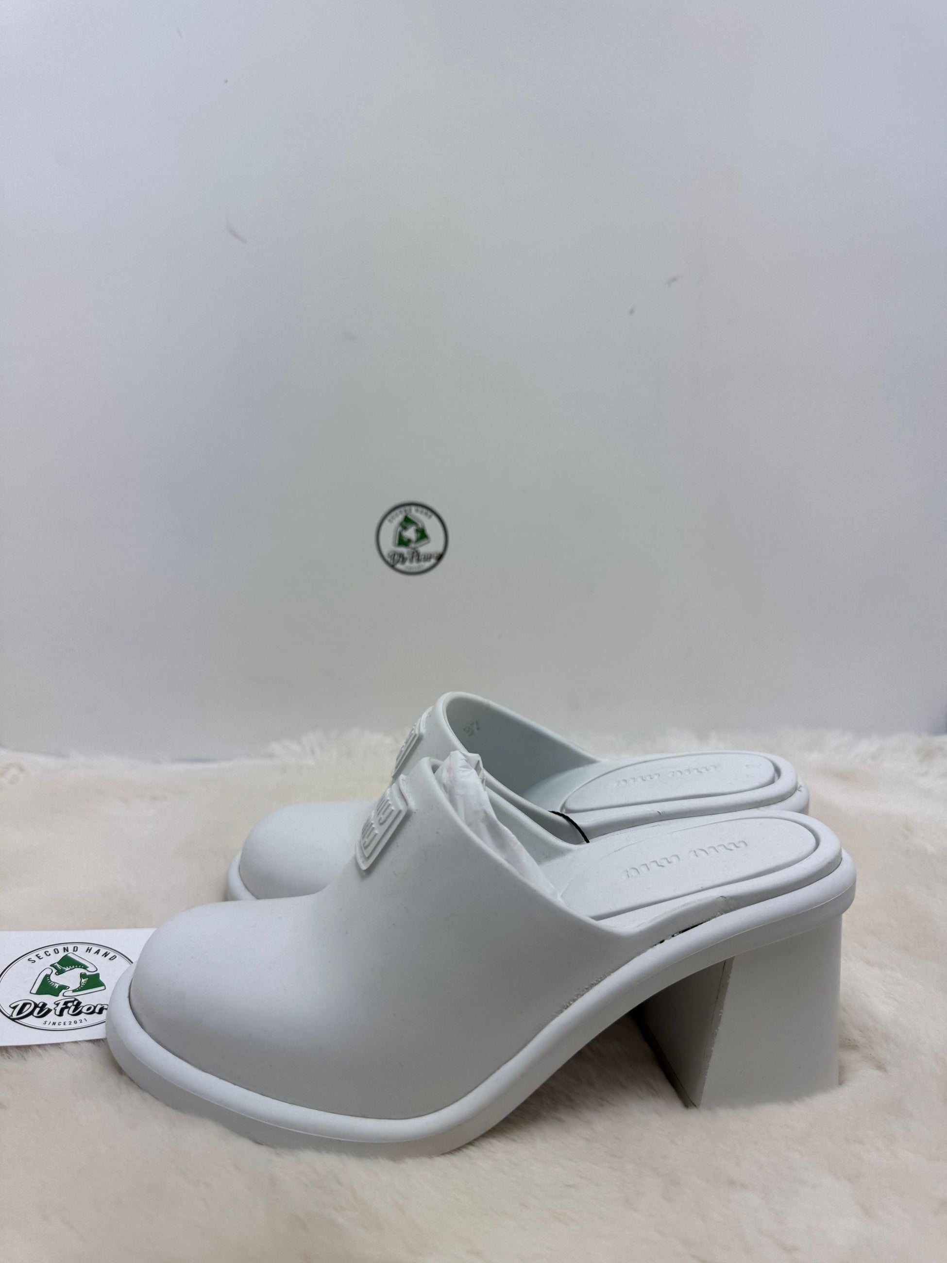 Ciabatta Miu Miu