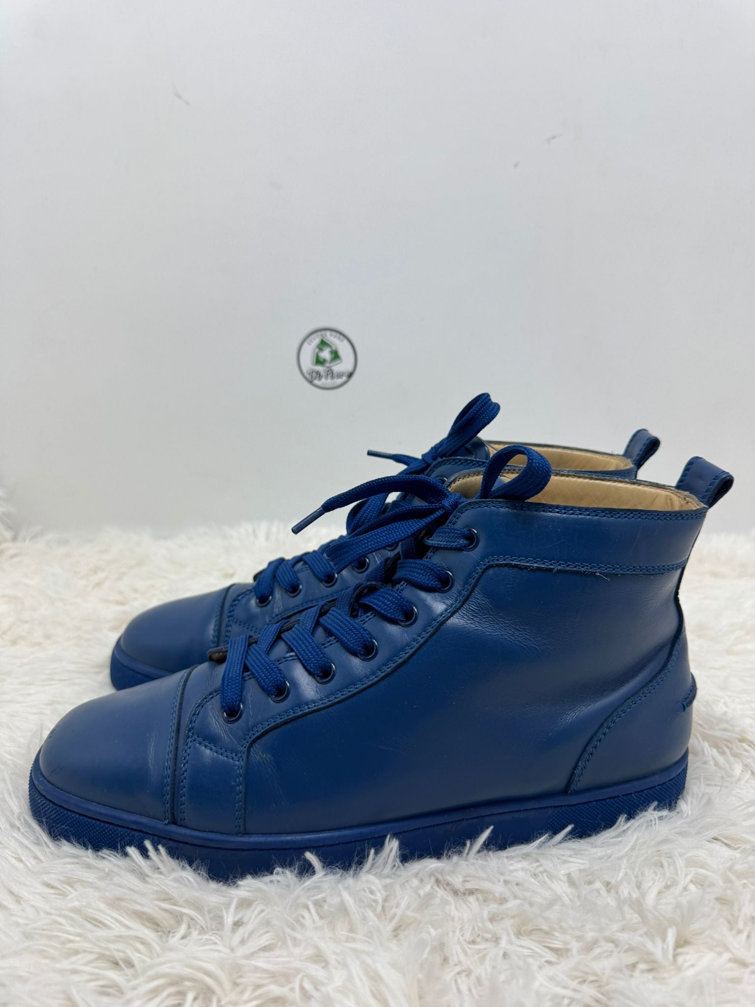 Louboutin 43