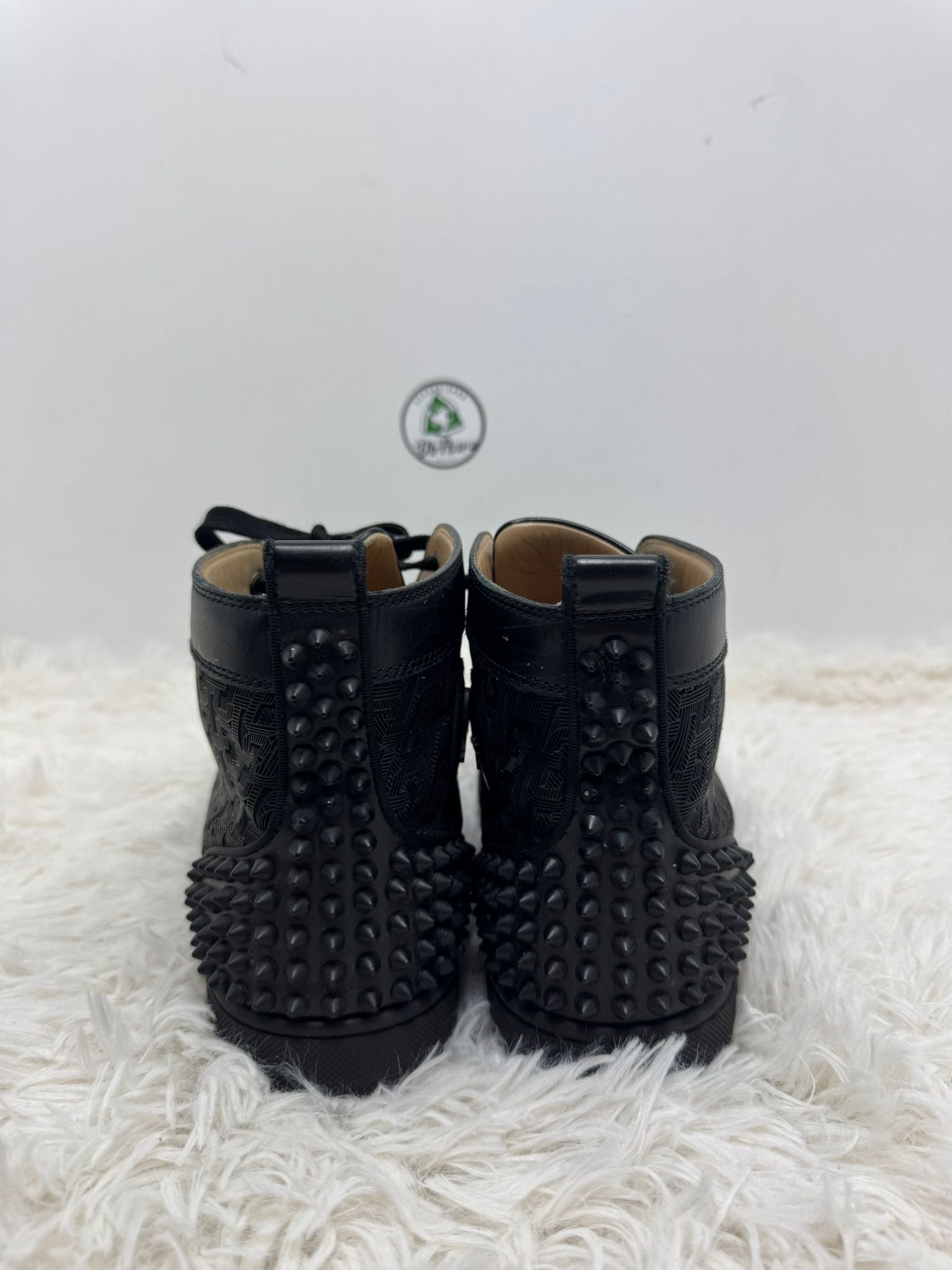 Louboutin 41