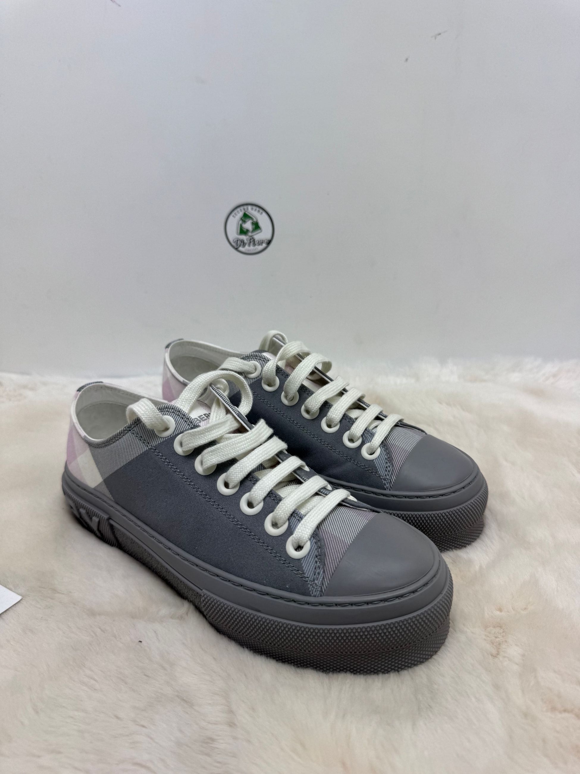 Scarpa Burberry